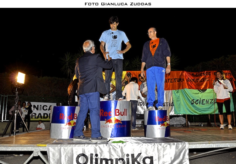 il presidente del Cus Adriano Rossi alle premiazioni finali di OlimpiKa 2014